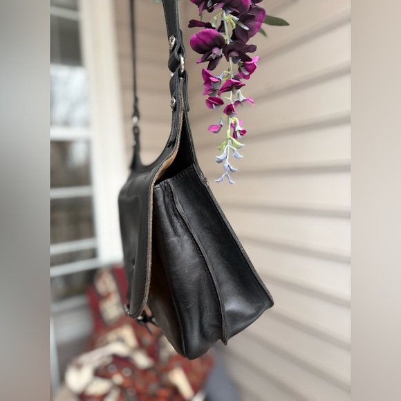 Patricia Nash London Leather Saddle Bag | Heritage Collection | Suede Interior - Picture 6 of 16